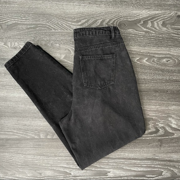 Missguided Petite Riot High Waisted Mom Jean - Picture 4 of 5